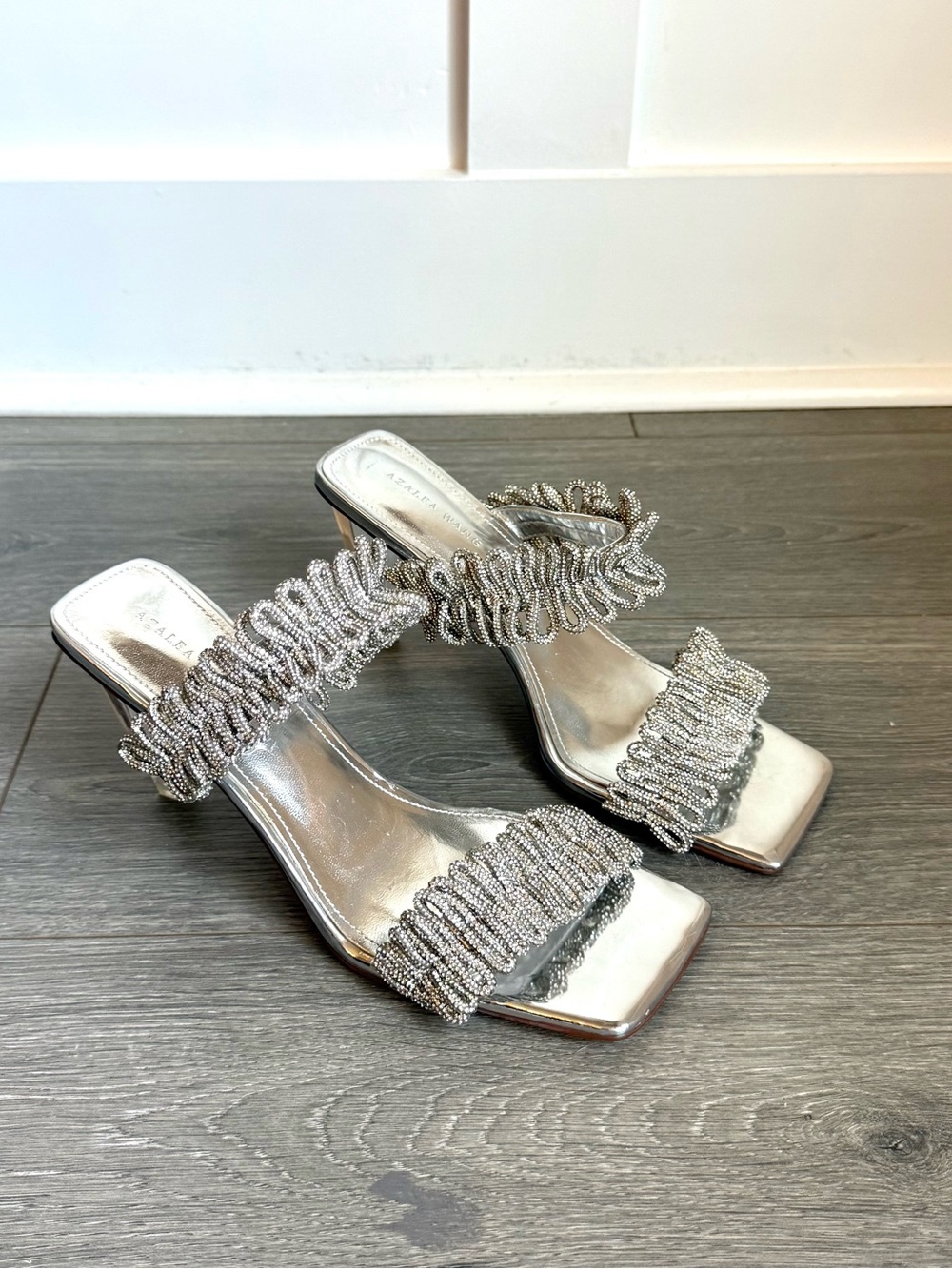 Azalea Wang Bayleaf Crystal Embellished Silver Heels Size 8 Sandals